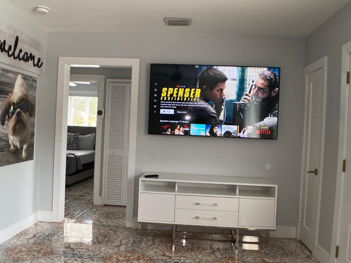 Main House 3 Bed 2 Bath & Guest House 1 Bed 1 Bath Miami Exterior foto
