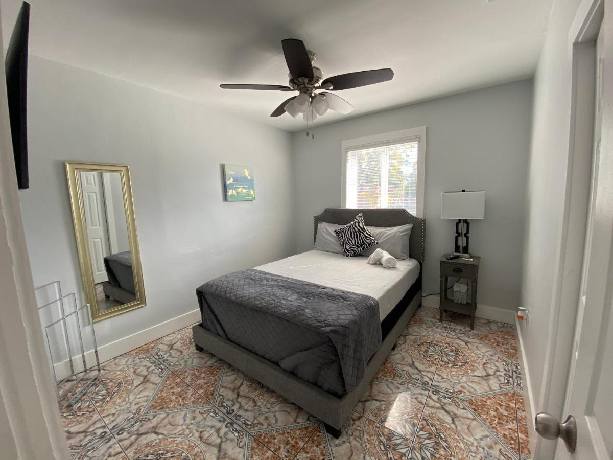 Main House 3 Bed 2 Bath & Guest House 1 Bed 1 Bath Miami Exterior foto