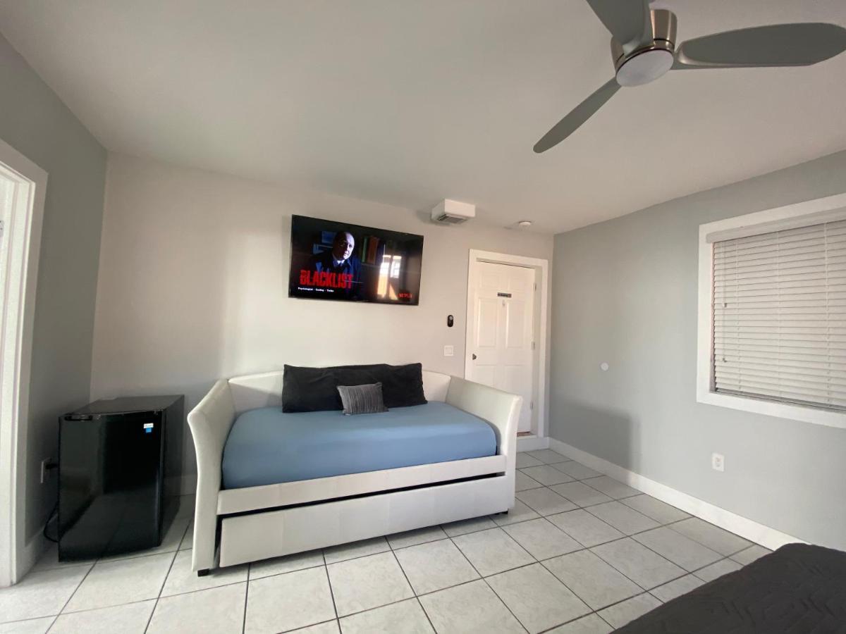 Main House 3 Bed 2 Bath & Guest House 1 Bed 1 Bath Miami Exterior foto
