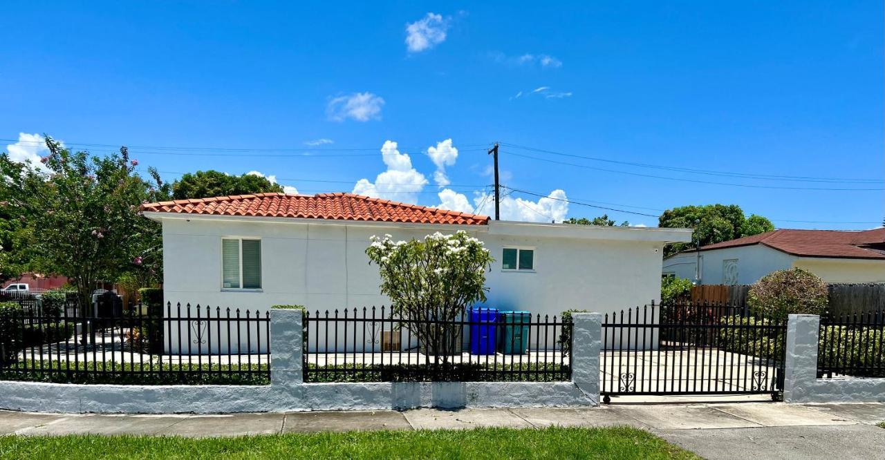 Main House 3 Bed 2 Bath & Guest House 1 Bed 1 Bath Miami Exterior foto
